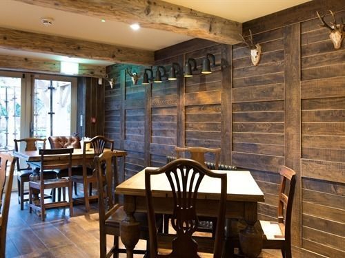 Barley Mow 4*